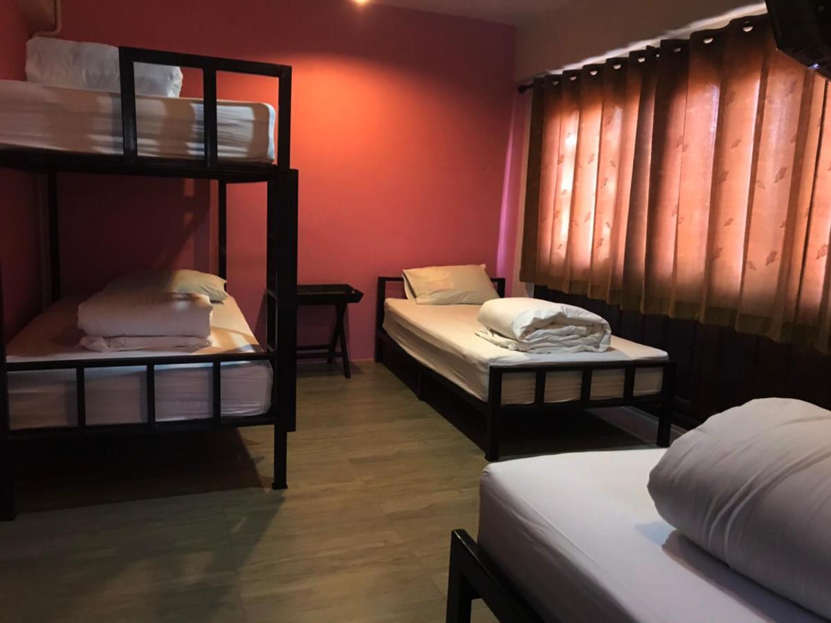 The Corner Inn Chiang Mai Exteriör bild