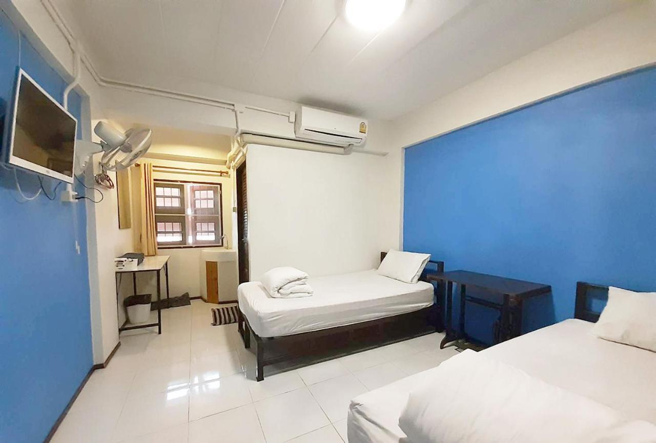 The Corner Inn Chiang Mai Exteriör bild