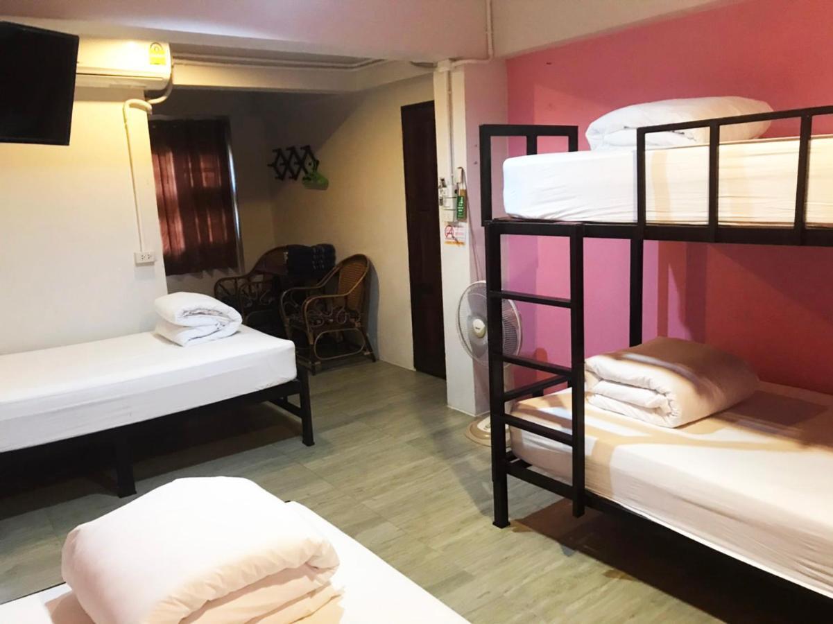 The Corner Inn Chiang Mai Exteriör bild